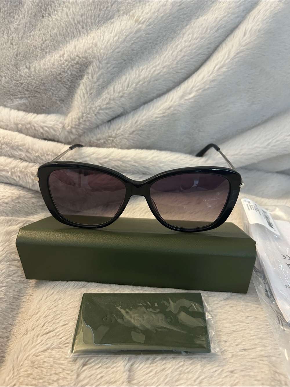 Longchamp Black Sunglasses with Gradient Lenses